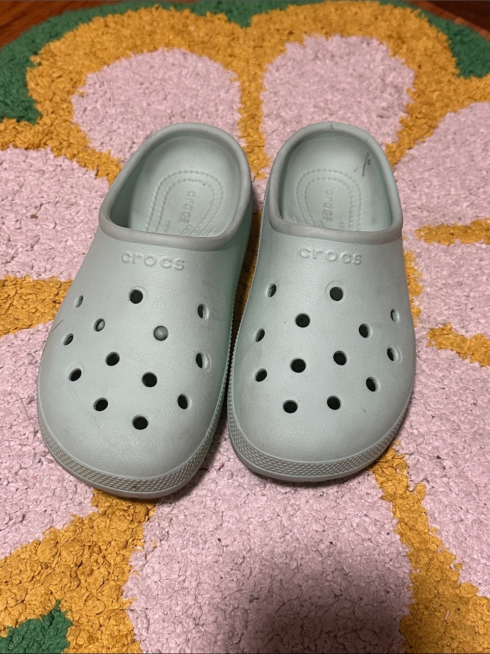 CROCS Clog in Mint Green